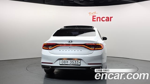 Hyundai Grandeur 2018 — photo 4