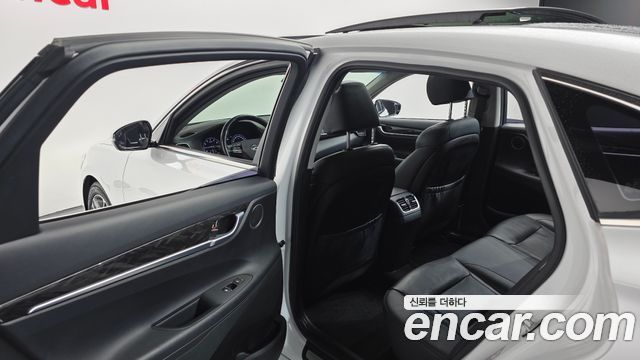 Hyundai Grandeur 2018 — photo 17