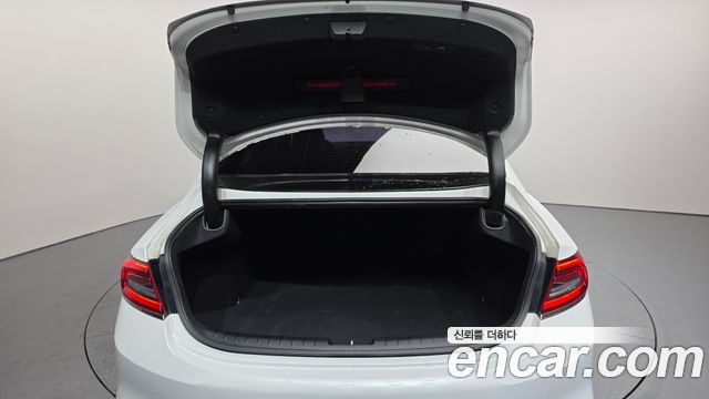 Hyundai Grandeur 2018 — photo 20