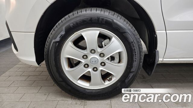 Hyundai Starex 2019 — photo 5