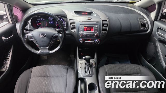 Kia K3 2013 — photo 7