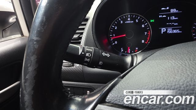 Kia K3 2013 — photo 16
