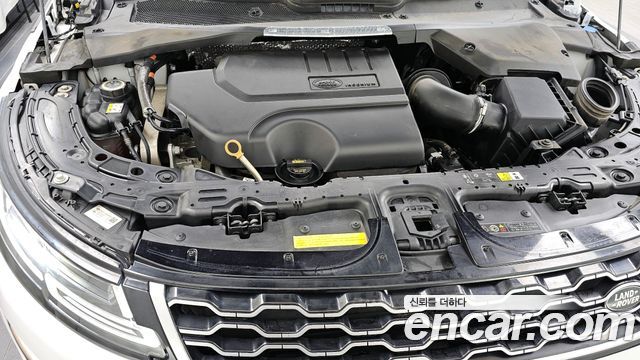 Land Rover Range Rover Evoque 2021 — photo 6