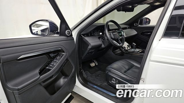 Land Rover Range Rover Evoque 2021 — photo 10