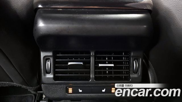 Land Rover Range Rover Evoque 2021 — photo 18