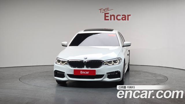 BMW 5-Series 2018 — photo 3