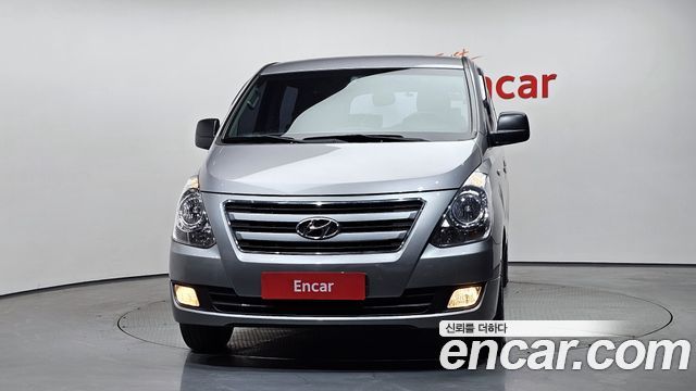 Hyundai Starex 2017 — photo 3