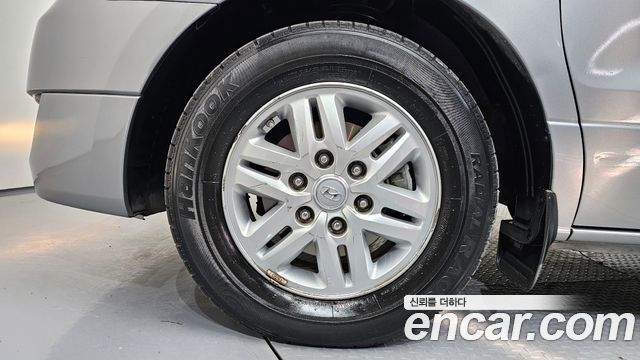 Hyundai Starex 2017 — photo 5