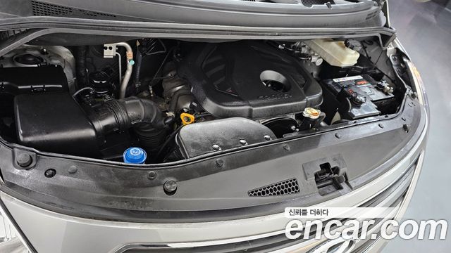 Hyundai Starex 2017 — photo 6