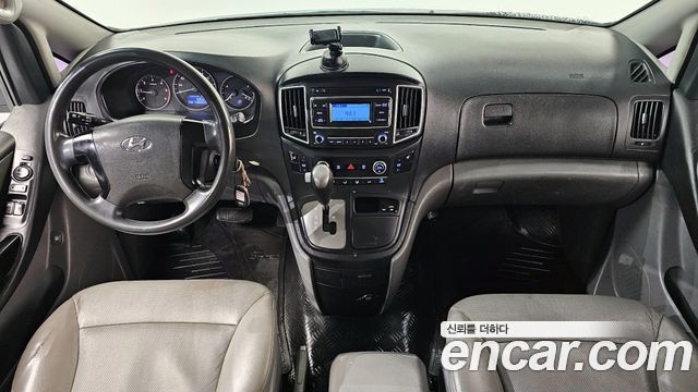 Hyundai Starex 2017 — photo 7