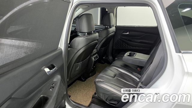 Hyundai Santafe 2021 — photo 11