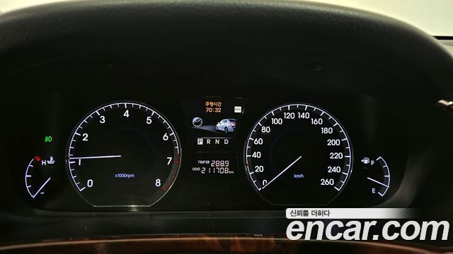 Hyundai Equus 2012 — photo 8