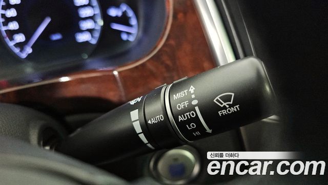 Hyundai Equus 2012 — photo 19