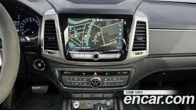 KG Mobility Rexton 2019 — photo 15