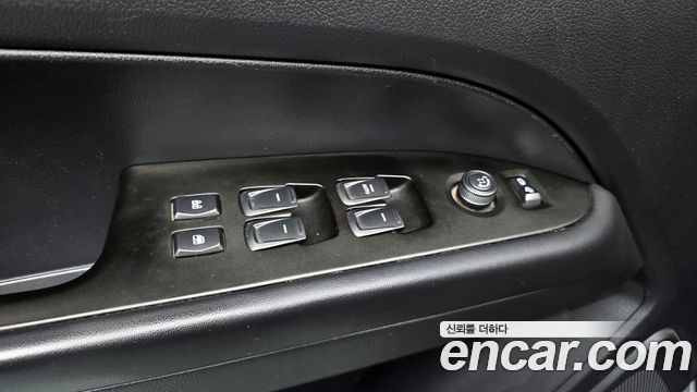 KG Mobility Rexton 2019 — photo 20