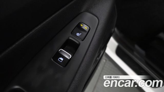 Hyundai Santafe 2019 — photo 18