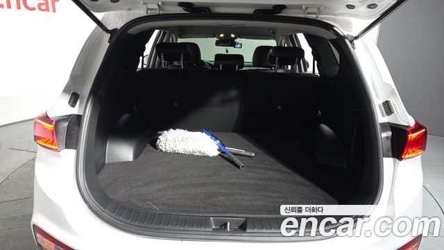 Hyundai Santafe 2019 — photo 20