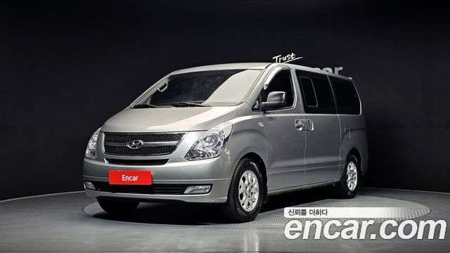 Hyundai Starex 2015 — photo 1