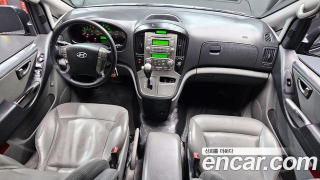 Hyundai Starex 2015 — photo 7