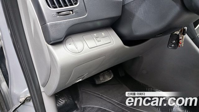 Hyundai Starex 2015 — photo 14