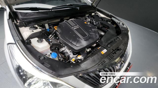 Hyundai Grandeur 2015 — photo 6