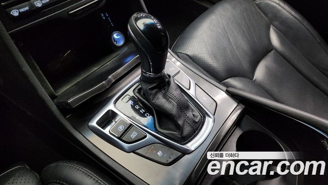 Hyundai Grandeur 2015 — photo 9