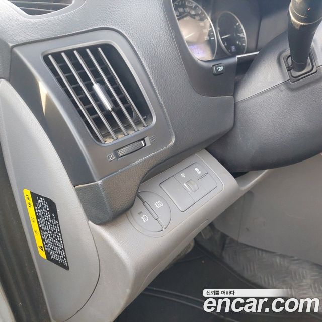 Hyundai Starex 2019 — photo 5