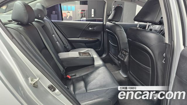 Honda Accord 2013 — photo 12