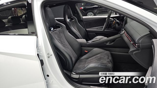 Hyundai AVANTE 2023 — photo 10