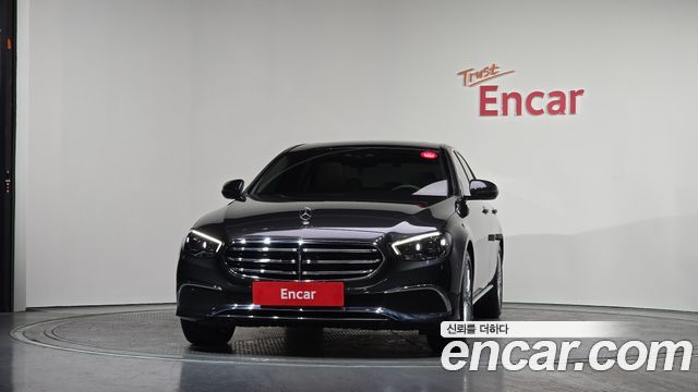 Mercedes-Benz E-Class 2021 — photo 3