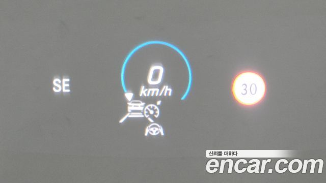 Mercedes-Benz E-Class 2021 — photo 17