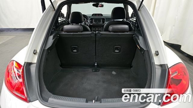 Volkswagen Beatle 2013 — photo 20
