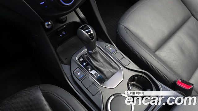 Hyundai Santafe 2015 — photo 9