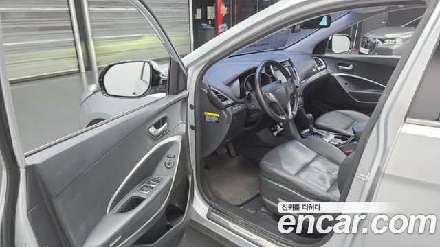 Hyundai Santafe 2015 — photo 11
