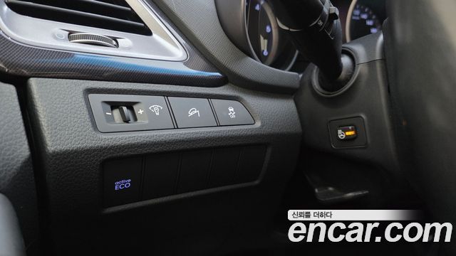 Hyundai Santafe 2015 — photo 16