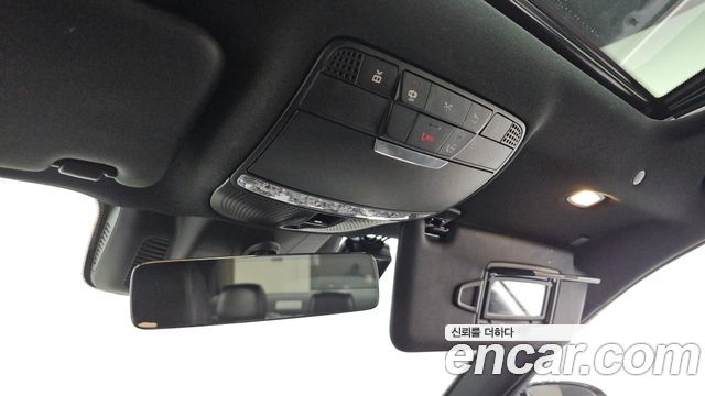 Mercedes-Benz E-Class 2021 — photo 17