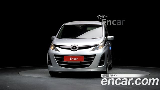 Mazda Biante 2010 — photo 3