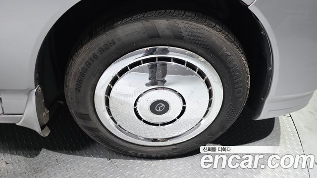 Mazda Biante 2010 — photo 5