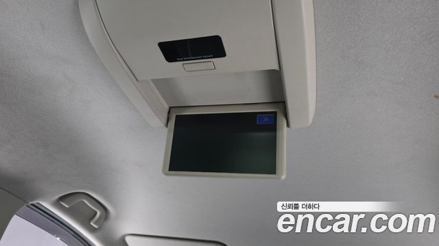 Mazda Biante 2010 — photo 18