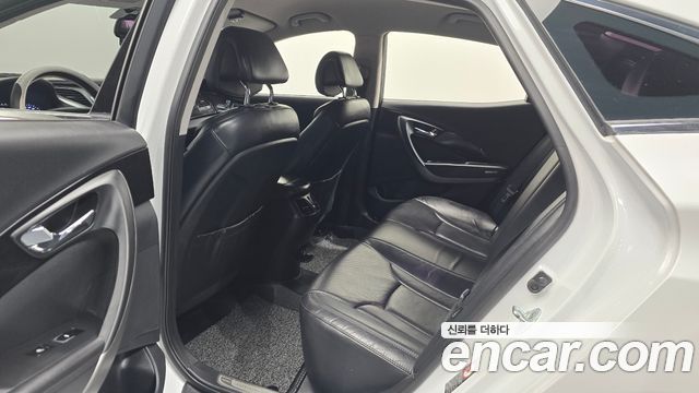Hyundai Grandeur 2016 — photo 12