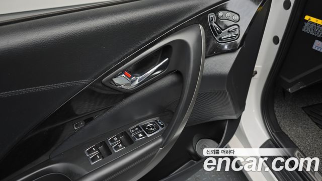 Hyundai Grandeur 2016 — photo 17