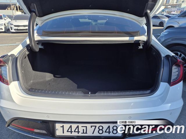 Hyundai Sonata 2022 — photo 6