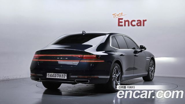 Genesis G90 2022 — photo 2