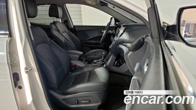 Hyundai Santafe 2016 — photo 10