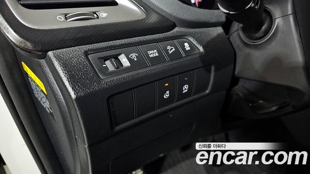 Hyundai Santafe 2016 — photo 14