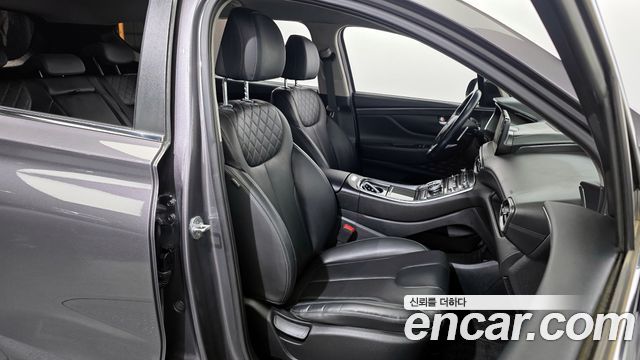 Hyundai Santafe 2022 — photo 12