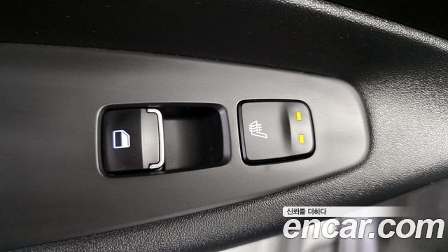 Hyundai Santafe 2022 — photo 18