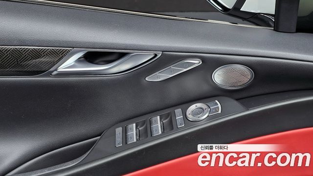 Genesis G80 2022 — photo 19