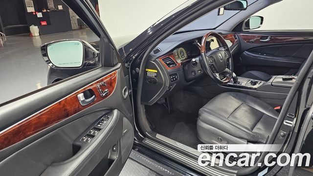 Hyundai Equus 2015 — photo 11