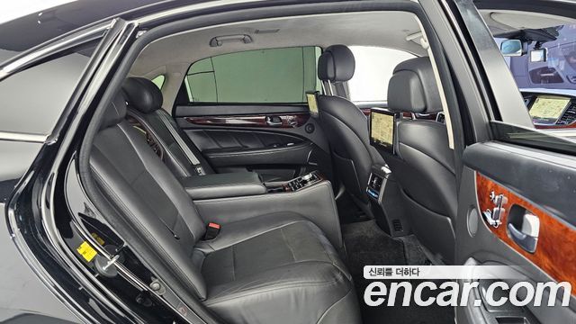 Hyundai Equus 2015 — photo 12